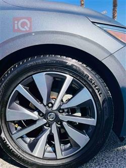 نیسان سێنترا